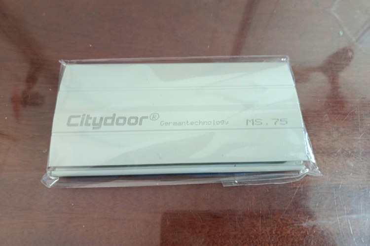 CITYDOOR- MS.75